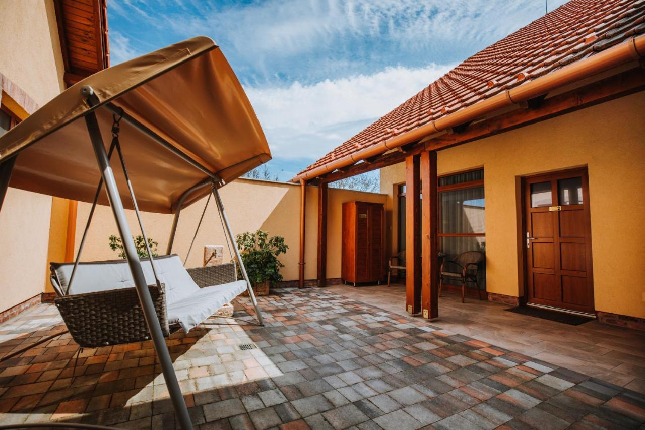 Németh Apartmanházak Mórahalom Exteriér fotografie